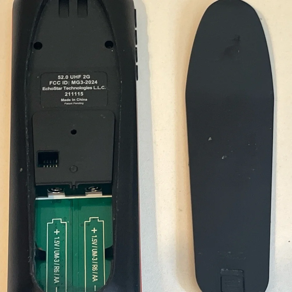 Dish Network Remote Control 52.0 UHF 2G 211115